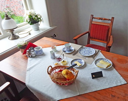 13 03278c Fruehstueck